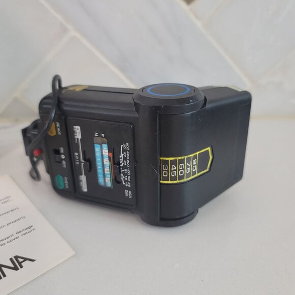 Rokinon 2900 Bounce Thyristor Flash For 35mm Cameras Automatic Computer Control - Picture 6 of 7